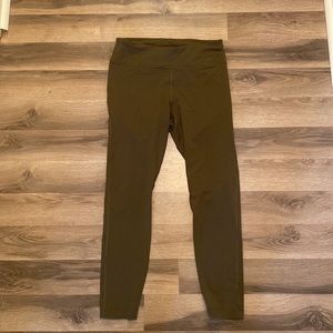 Outdoor Voices TechSweat Leggings - 7/8 length forest green